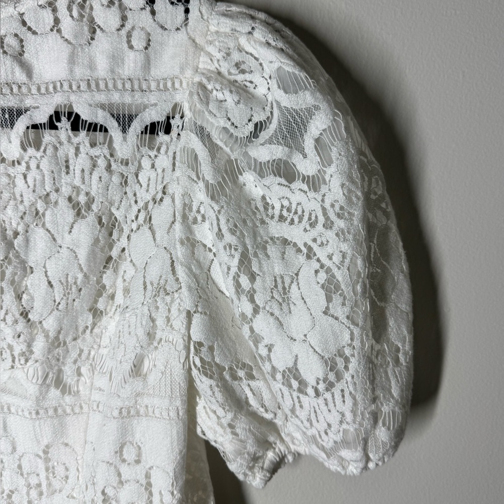 SAYLOR FERA White Women’s Lace Peplum Top Sz. S - Picture 8 of 12